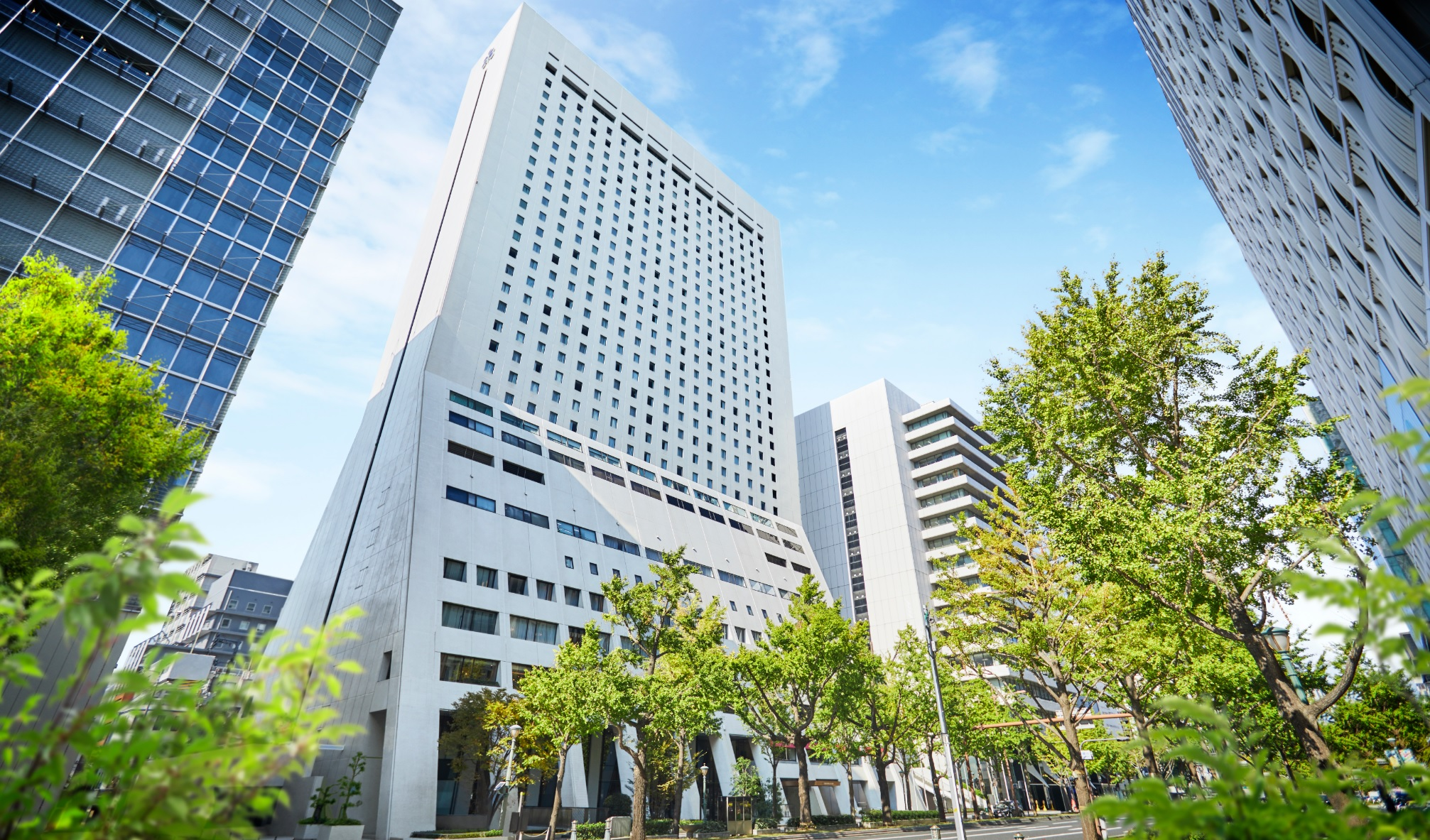 ①ホテル日航大阪