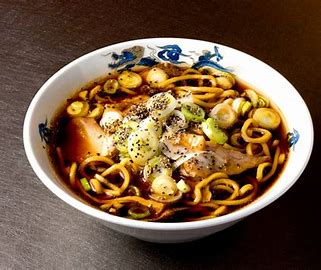 富山ブラックラーメン